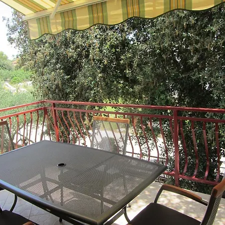 Апартаменты With A Parking Space Pakostane, Biograd - 18373 Пакоштане