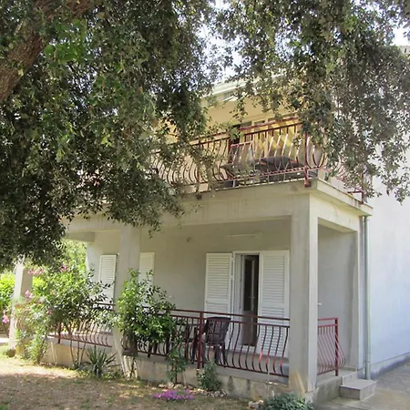 With A Parking Space Pakostane, Biograd - 18373 شقة *